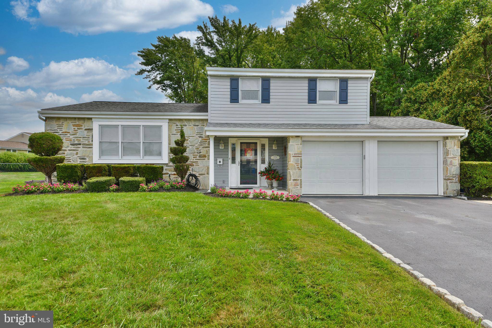 Bensalem, PA 19020,3218 RAMBLER PL