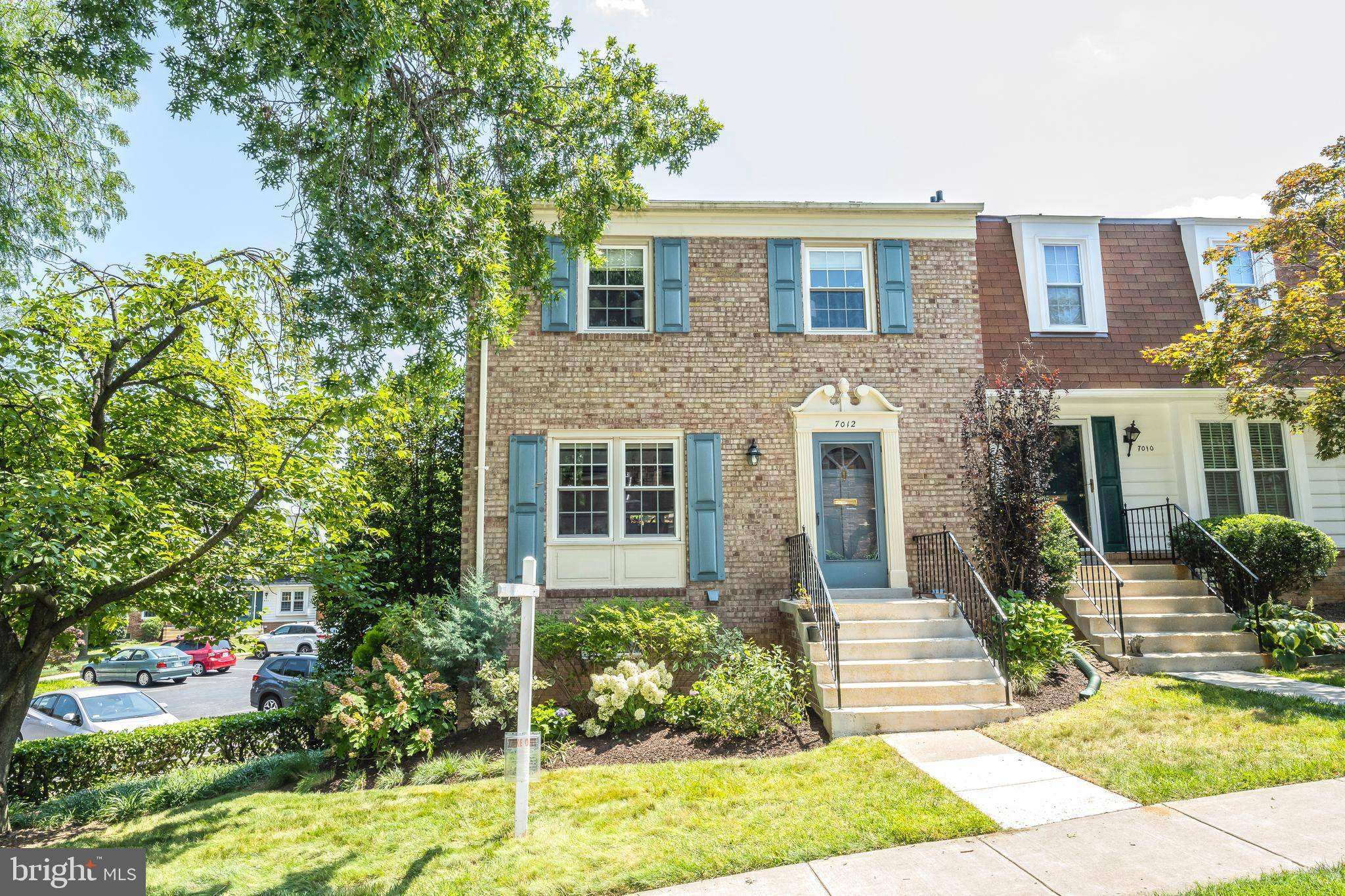 Mclean, VA 22101,7012 ALICENT PL