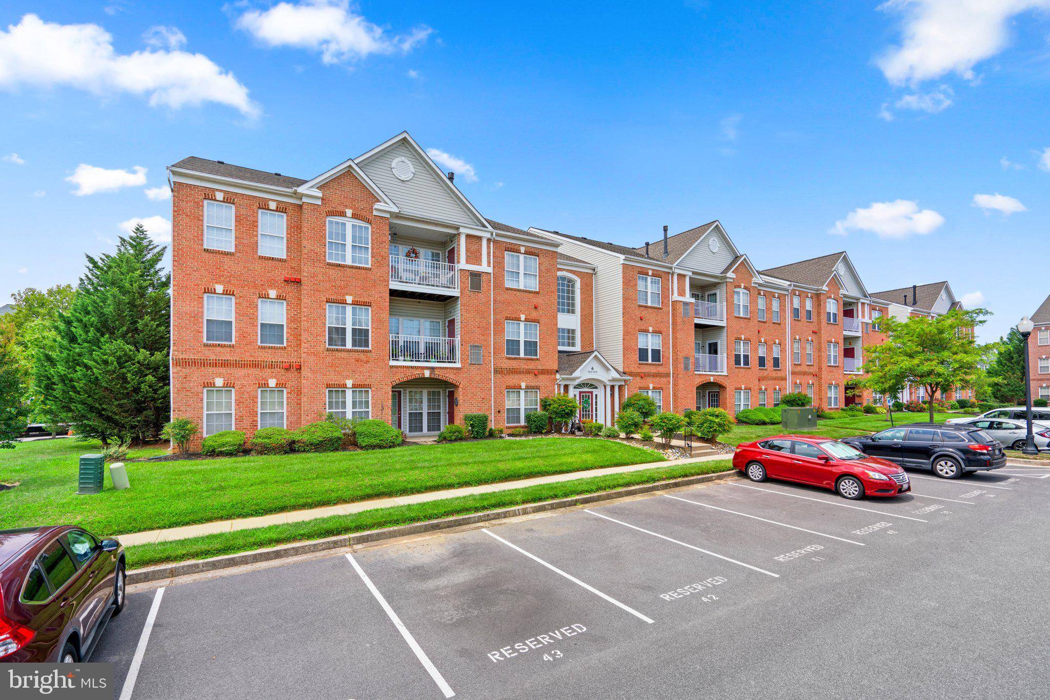 Rosedale, MD 21237,5236 GLENTHORNE CT #5236