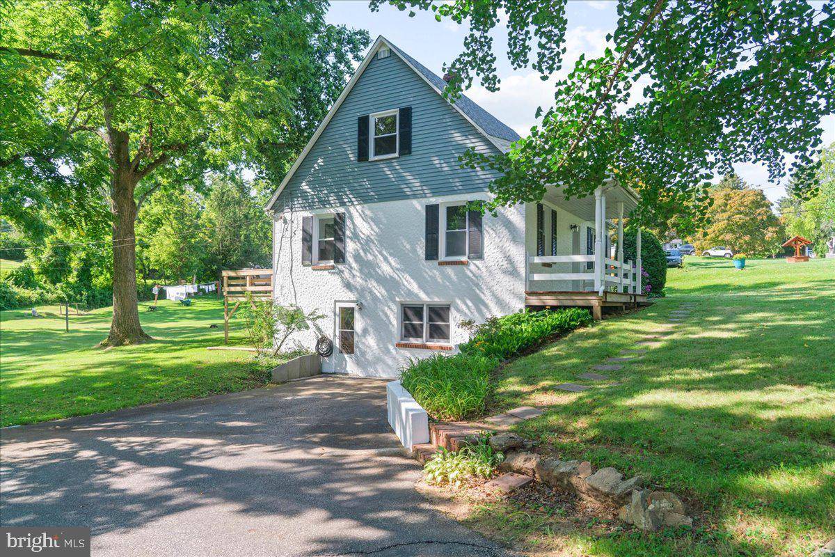 Phoenixville, PA 19460,134 LAKE RD