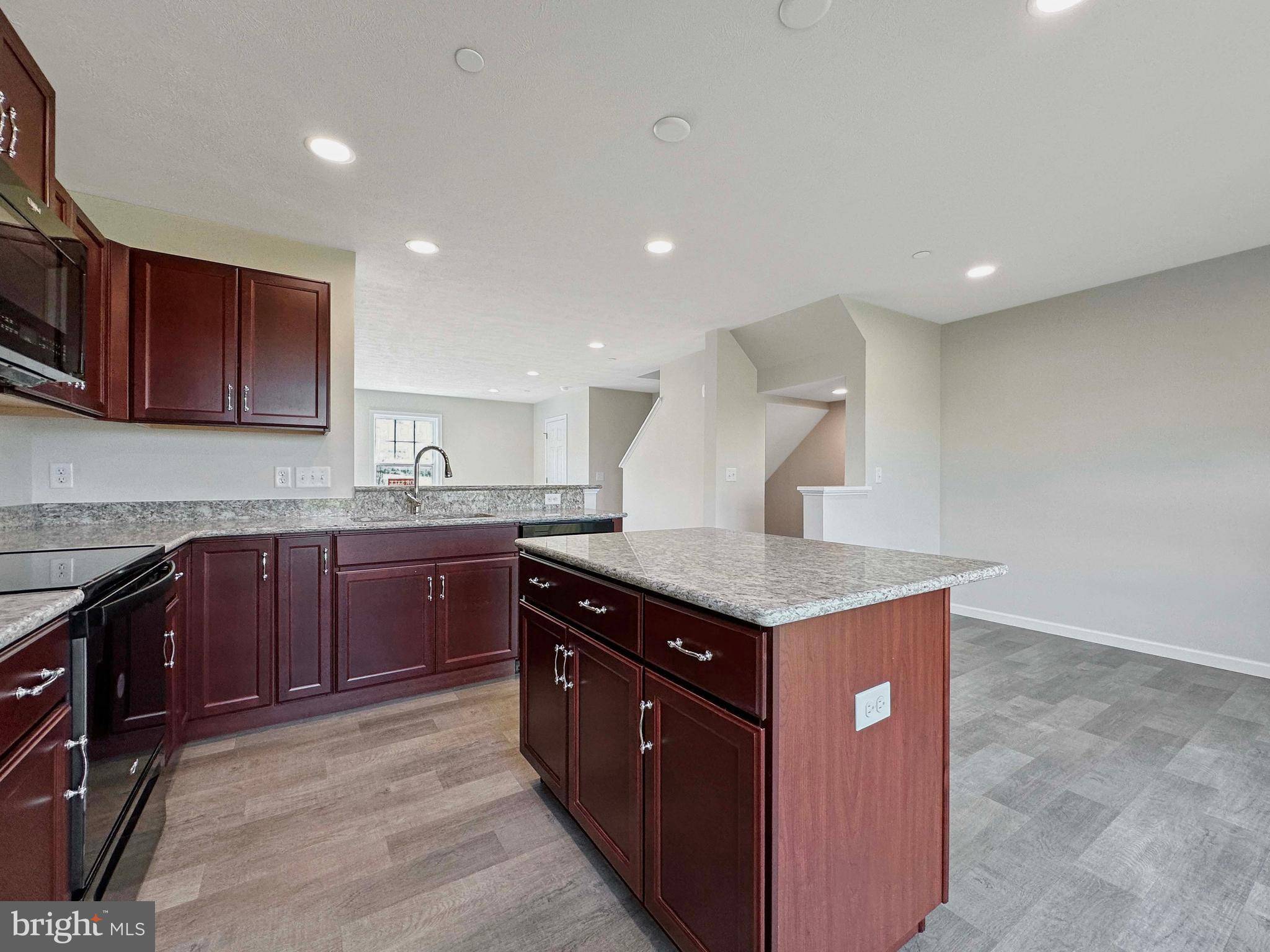 Pleasant Gap, PA 16823,142 HIGHPOINT PARK DR