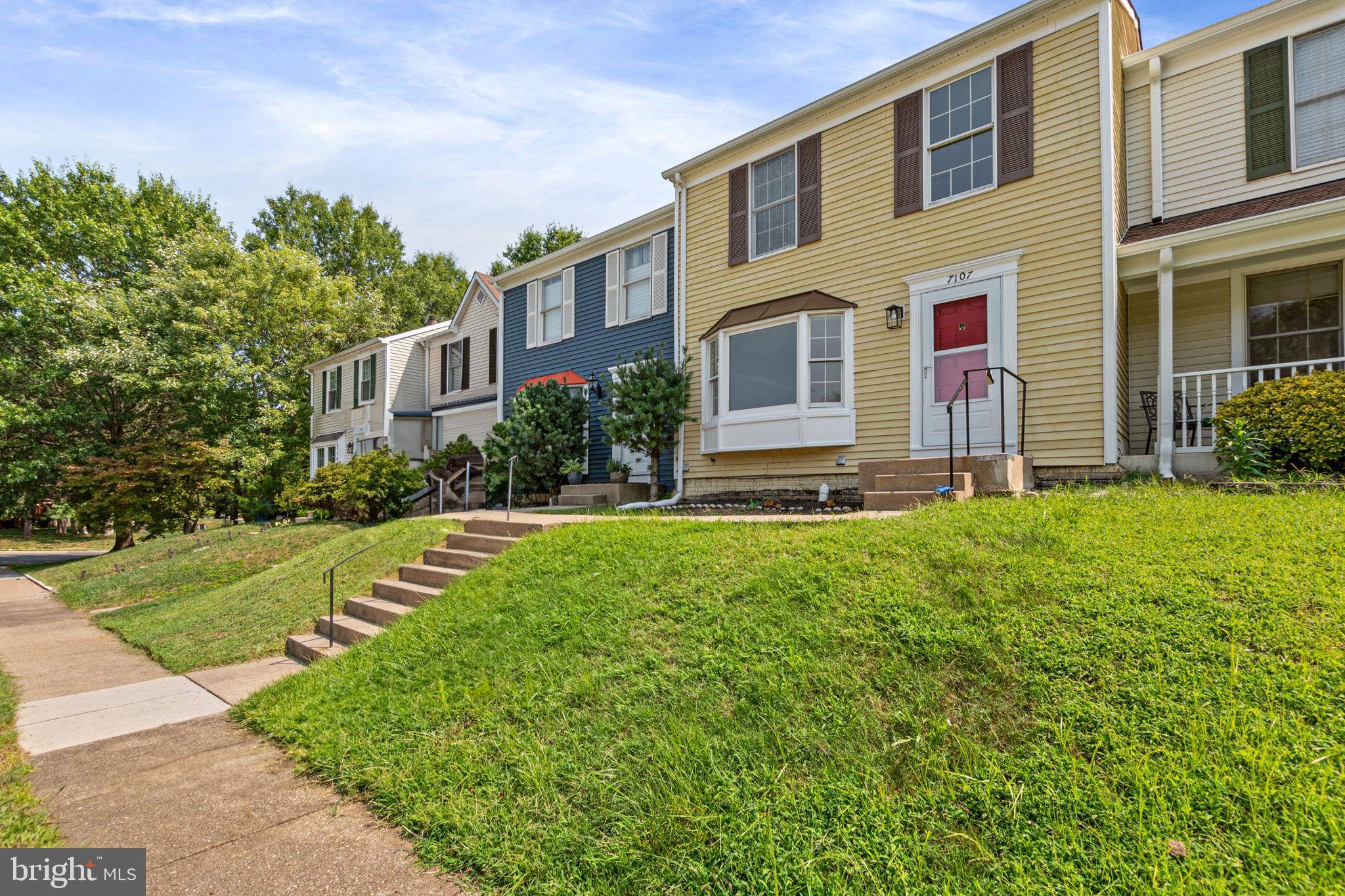 Alexandria, VA 22315,7107 LATOUR CT