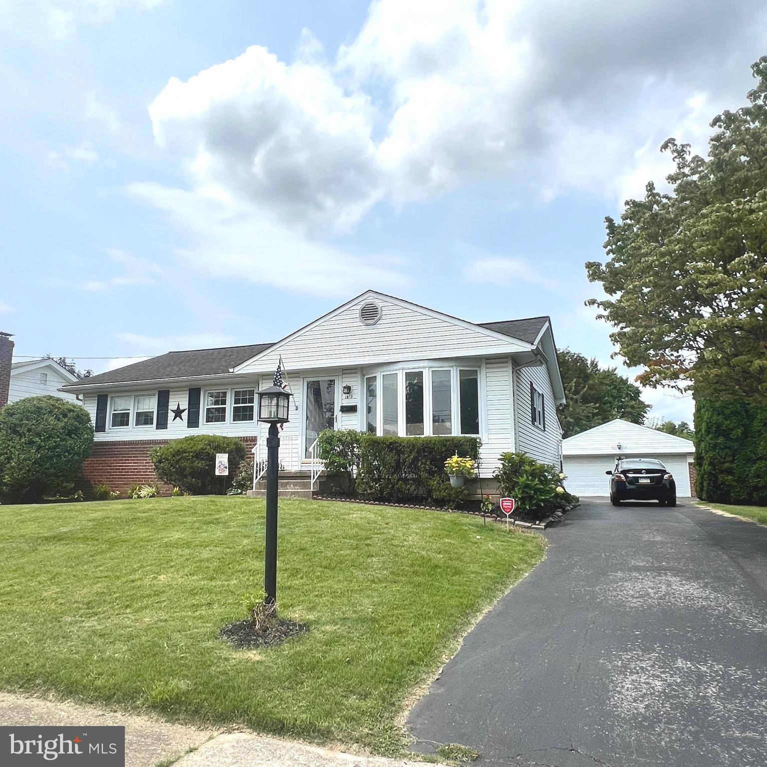 Brookhaven, PA 19015,3613 VICTOR AVE