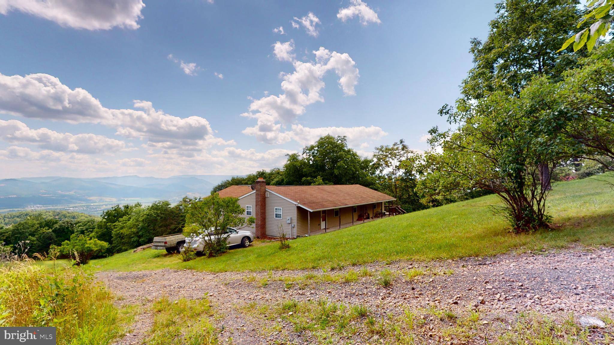 Petersburg, WV 26847,211 GLORYRIDGE DR