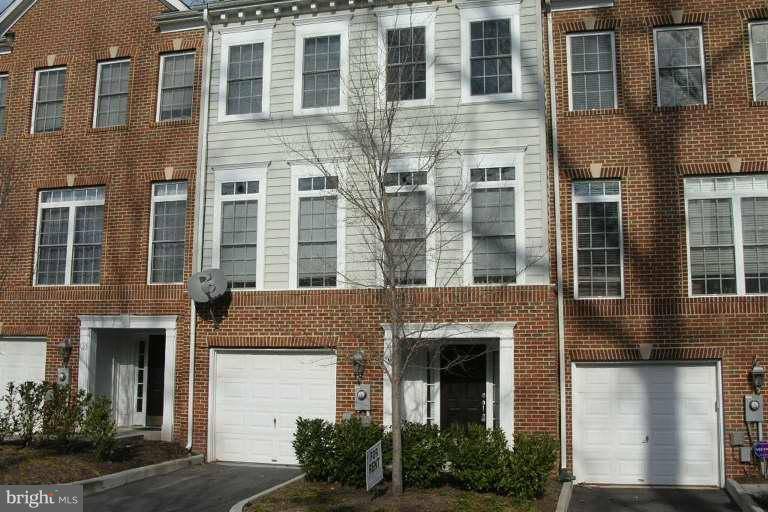 Silver Spring, MD 20904,13806 ASTON MANOR DR #6