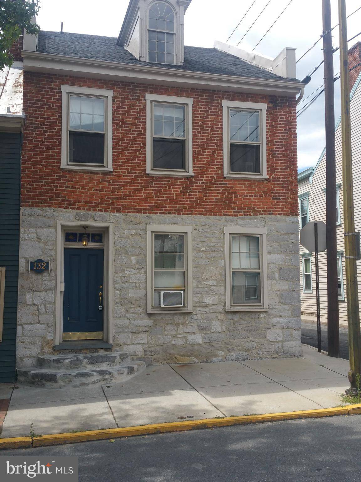 Carlisle, PA 17013,132 S HANOVER ST