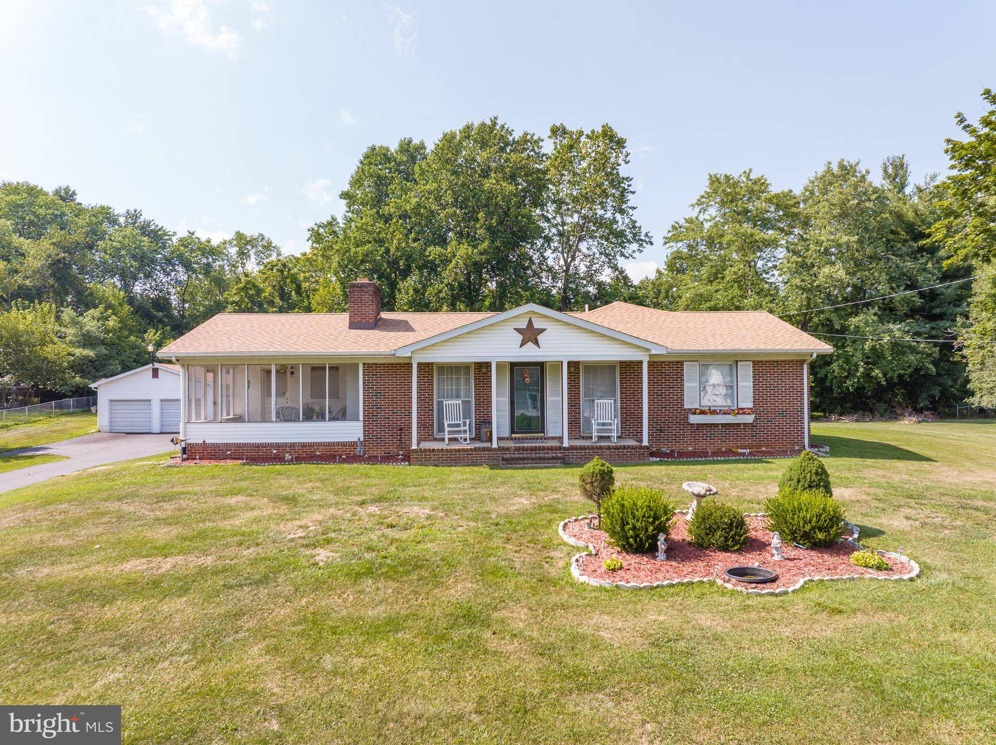 Kearneysville, WV 25430,14917 LEETOWN RD