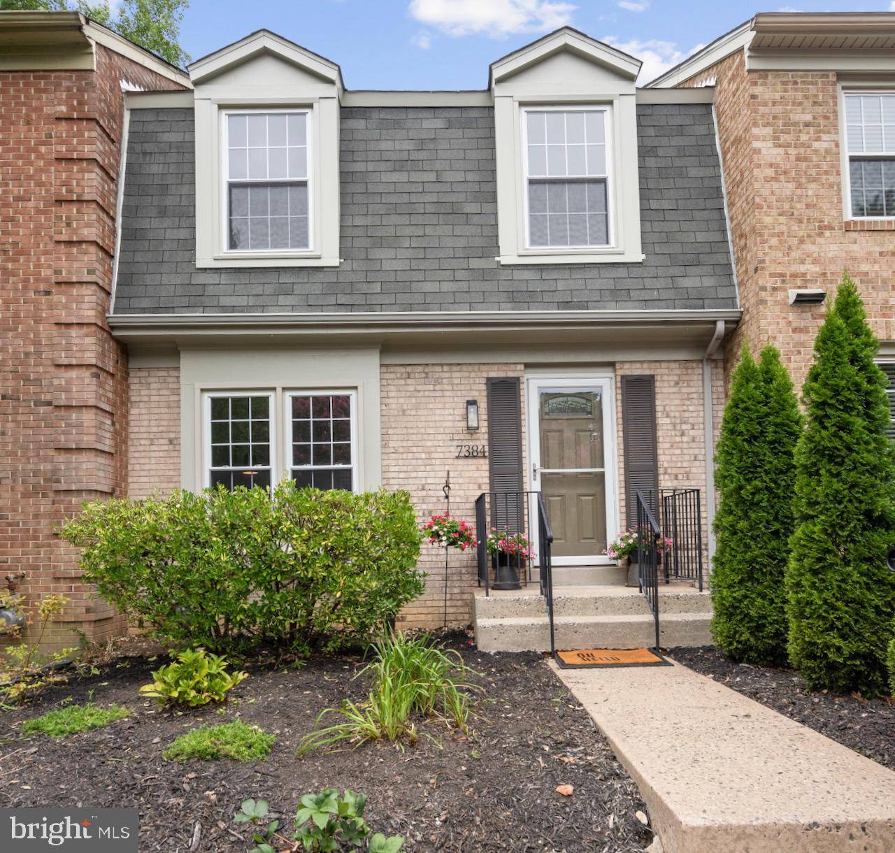 Springfield, VA 22153,7384 JIRI WOODS CT