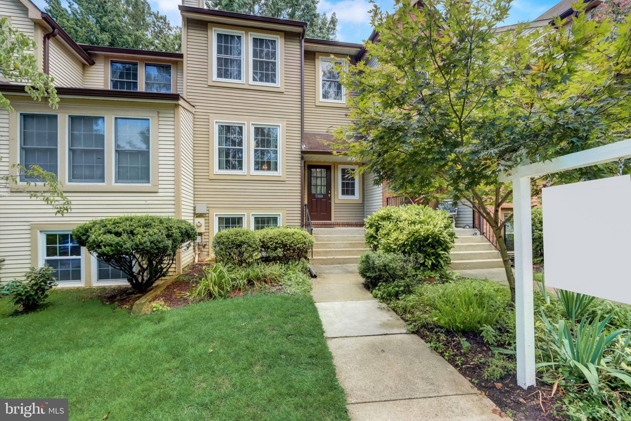 Columbia, MD 21045,7359 SWAN POINT WAY #11-4