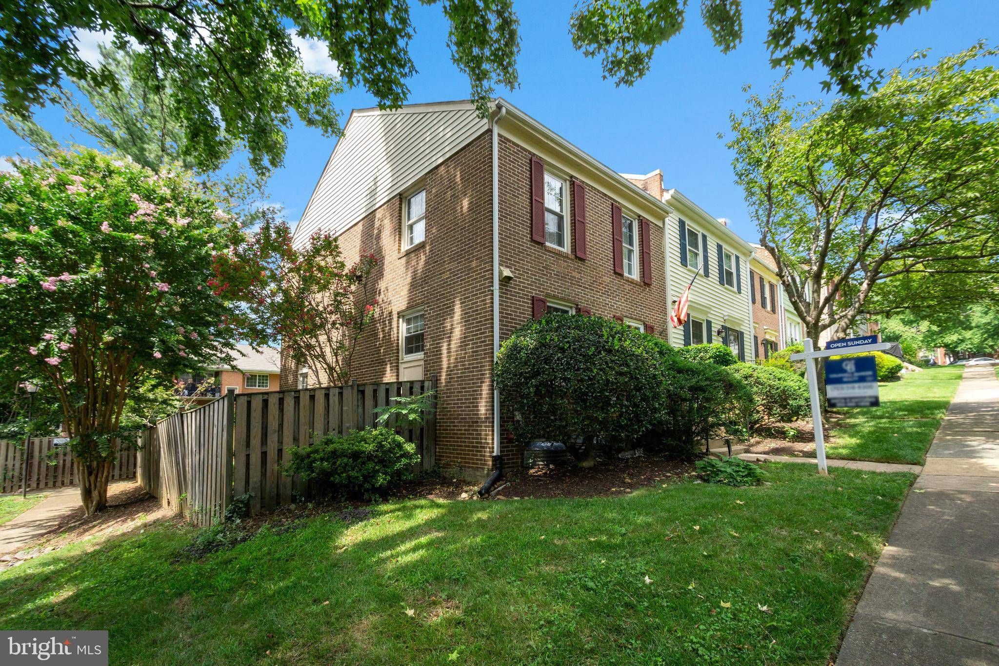 Alexandria, VA 22306,2438 WINDBREAK DR