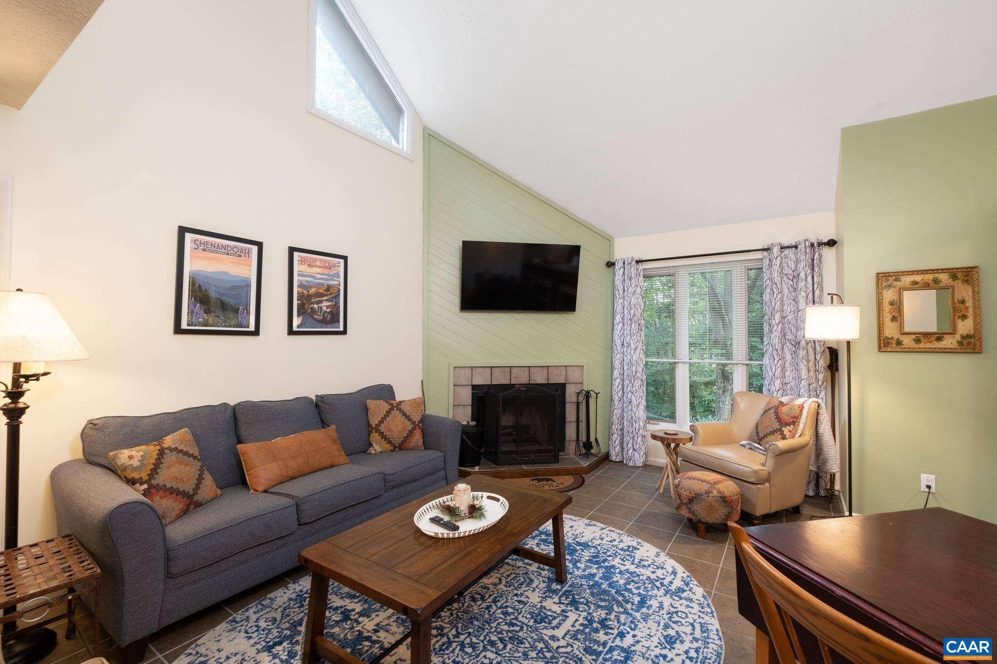 Wintergreen Resort, VA 22967,755 LAURELWOOD CONDOS