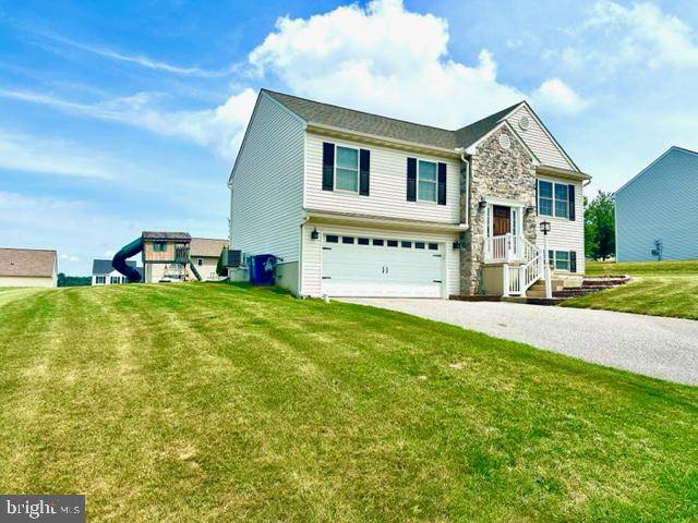 Mount Wolf, PA 17347,165 BRYN WAY