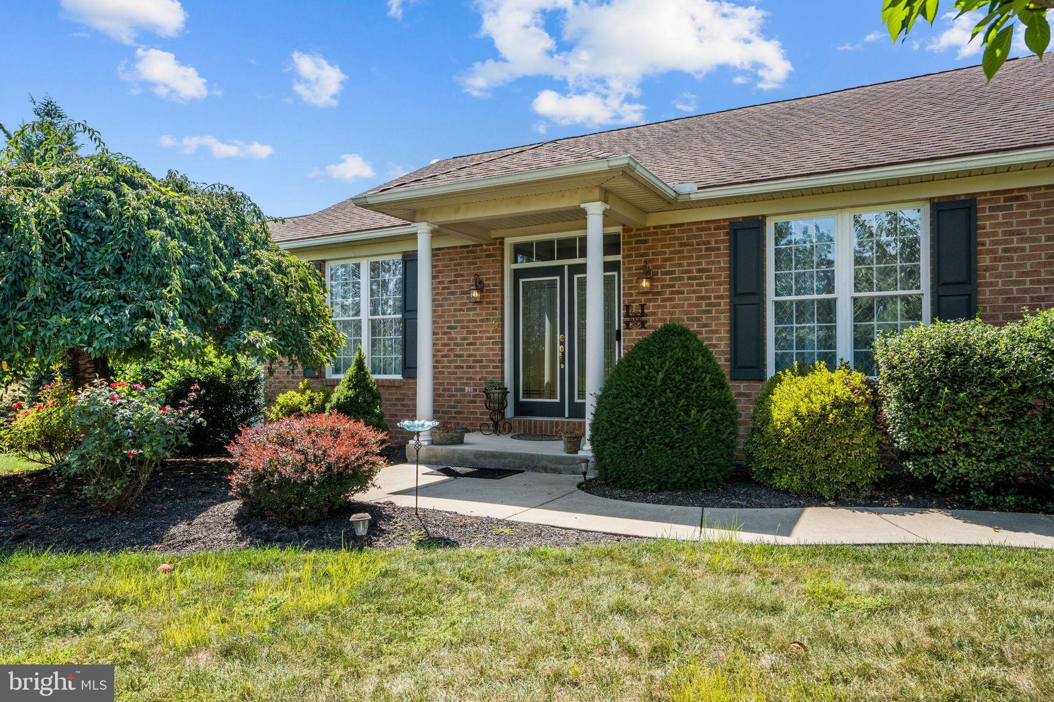 Mechanicsburg, PA 17050,9 MEADOW VIEW CT