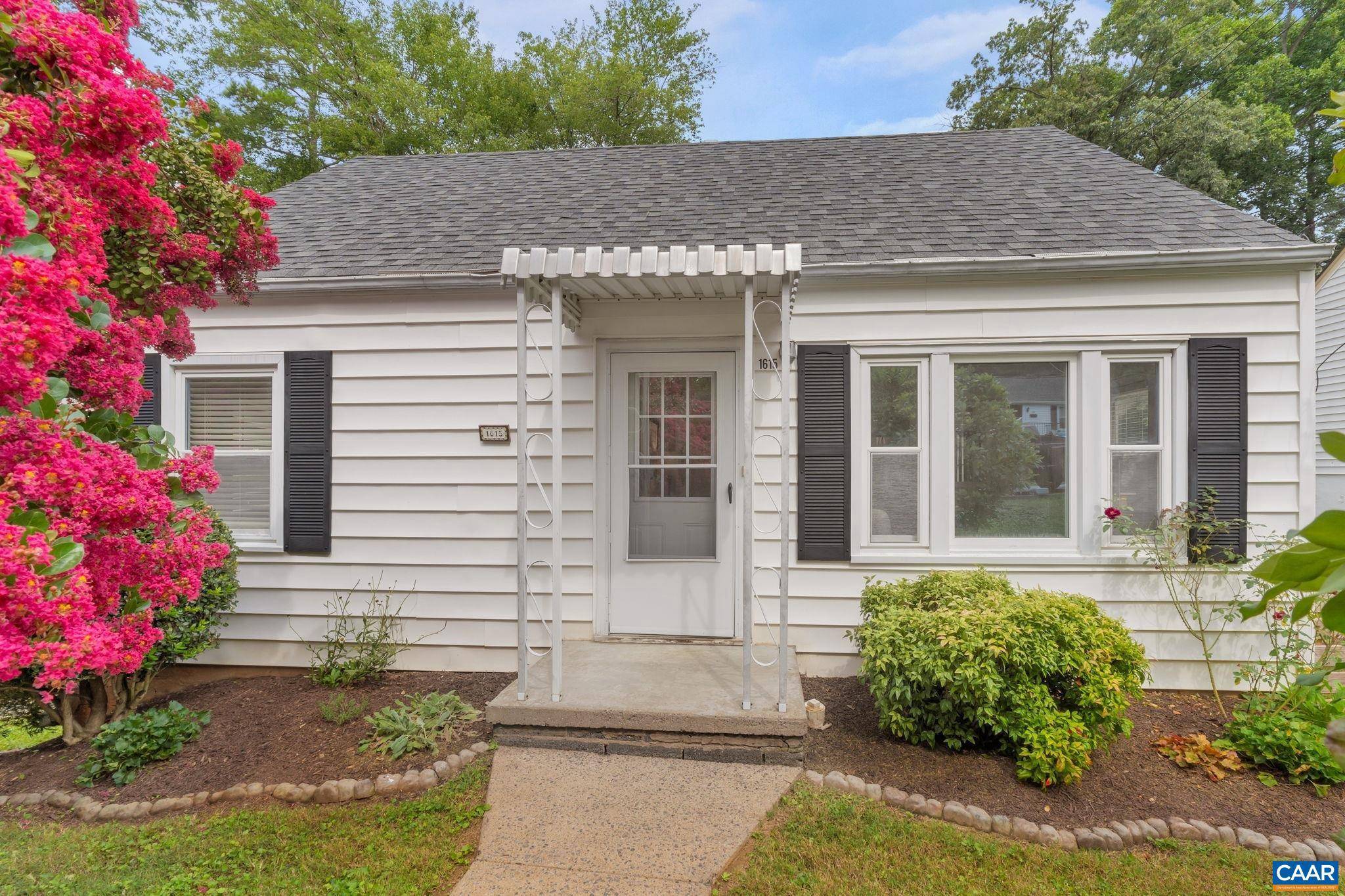 Charlottesville, VA 22903,1615 MULBERRY AVE