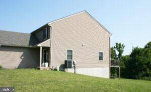 York, PA 17406,465 KENTWELL DR