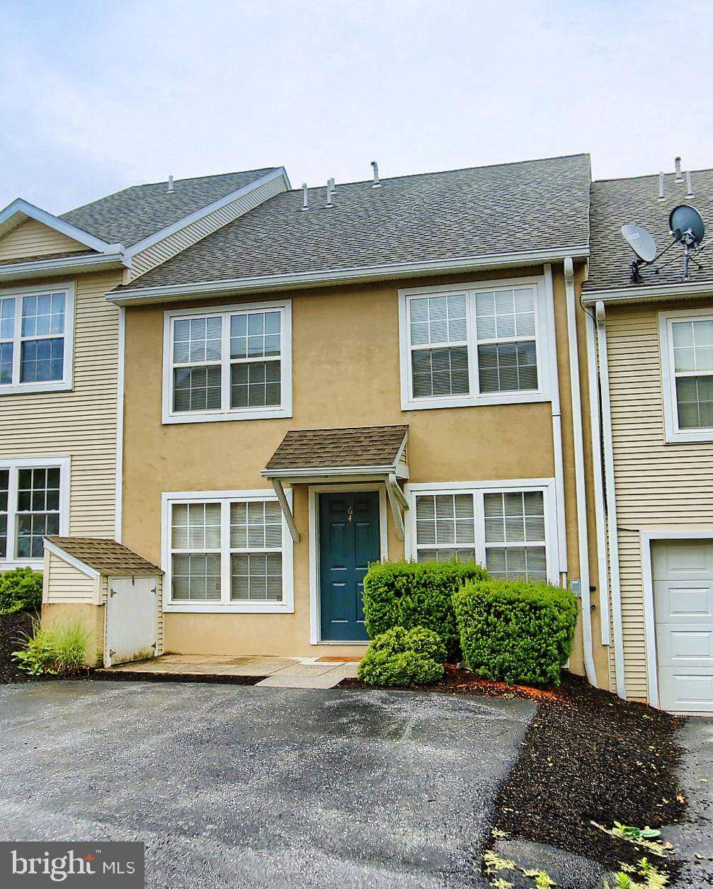 Carlisle, PA 17013,64 COURTYARD DR