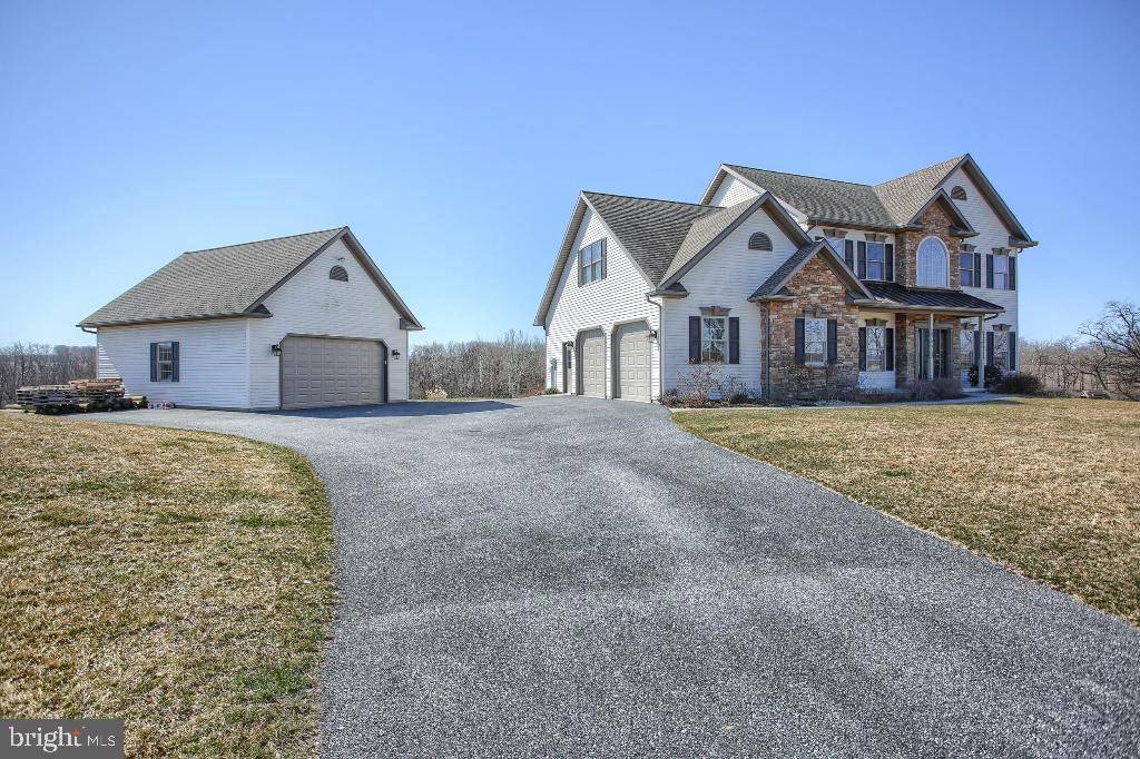 Annville, PA 17003,8 TERRACE LN