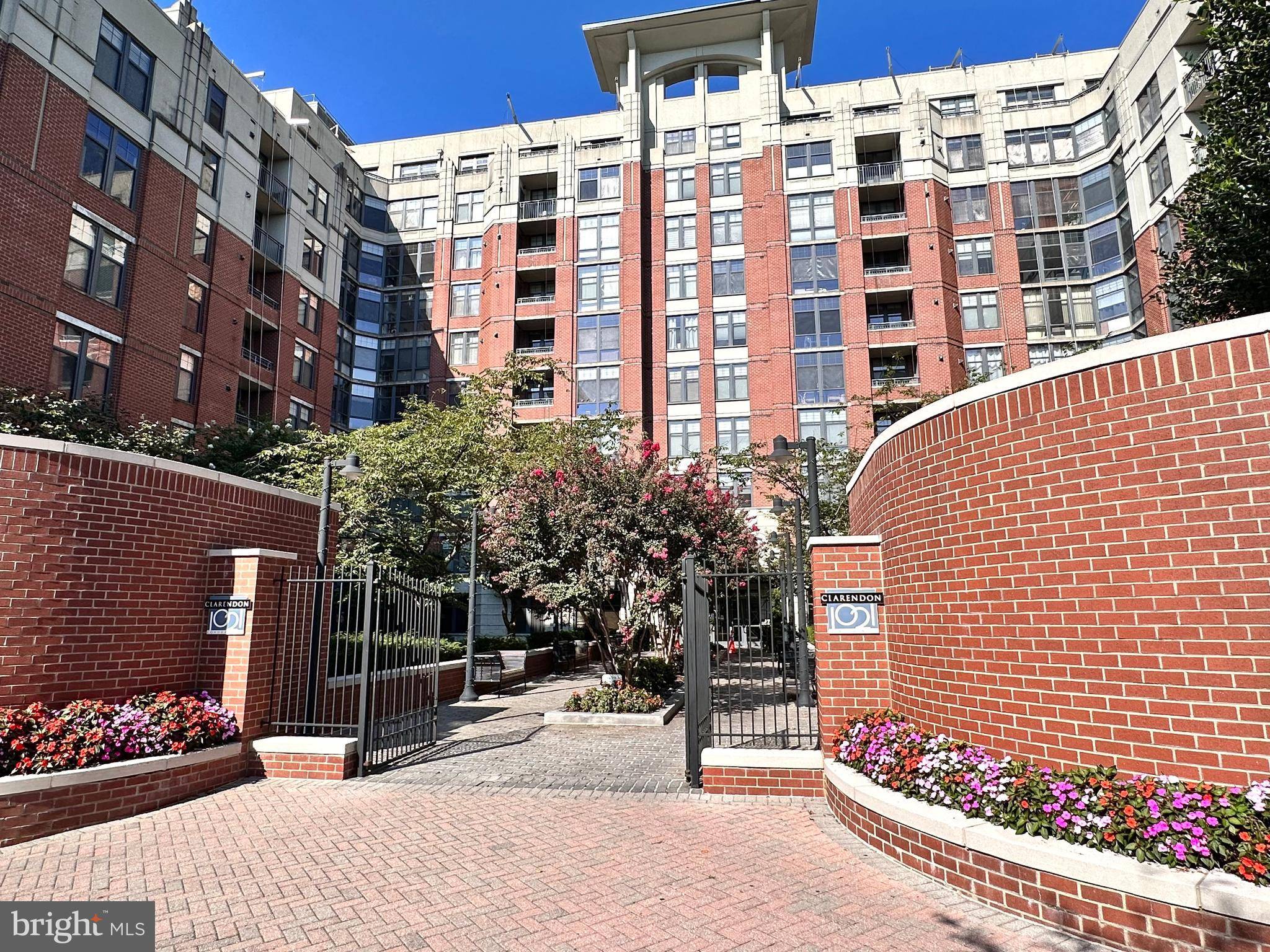 Arlington, VA 22201,1021 N GARFIELD ST #227