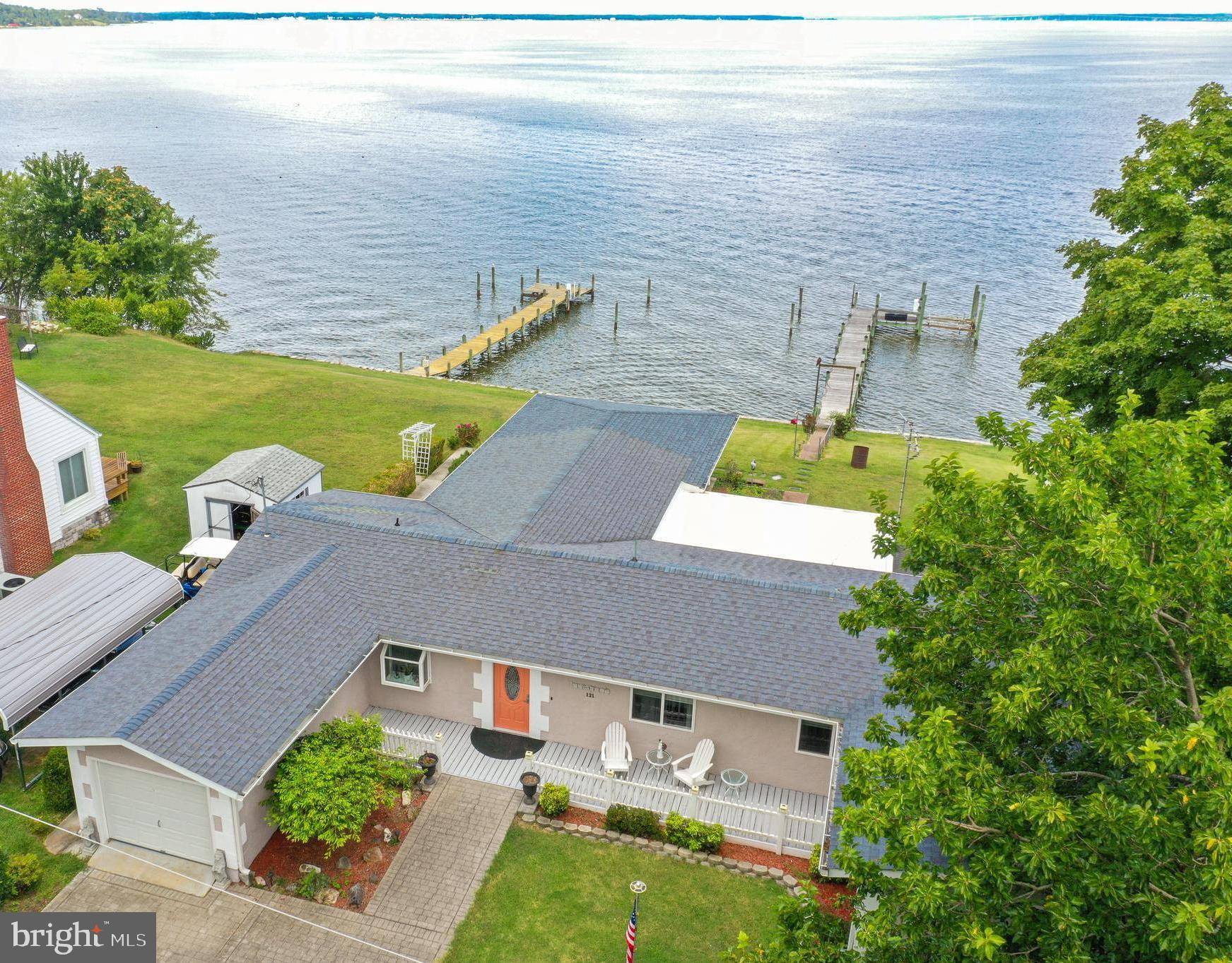 Colonial Beach, VA 22443,121 RIVERVIEW CIR