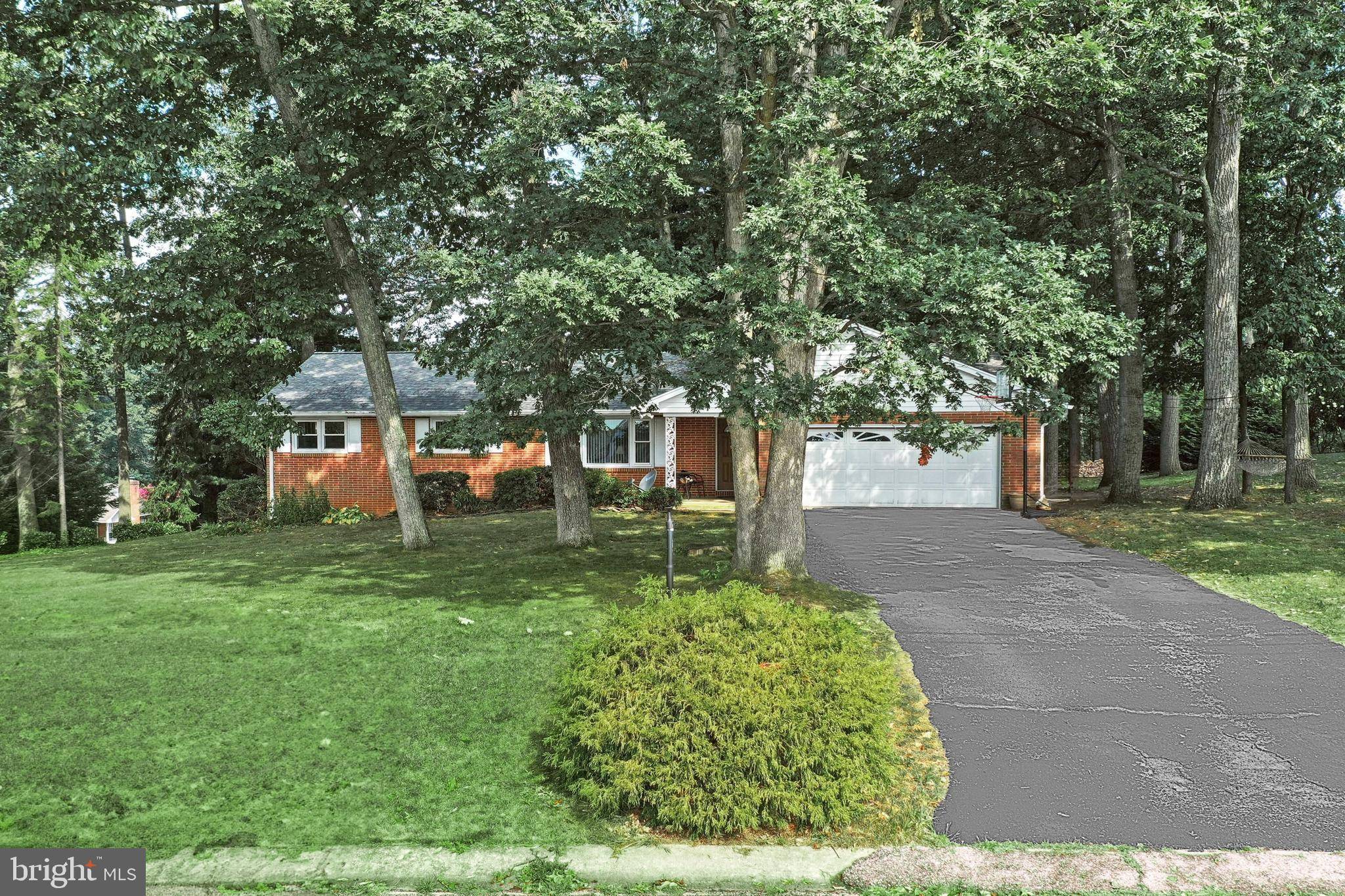 Dallastown, PA 17313,740 RIDGELYN DR