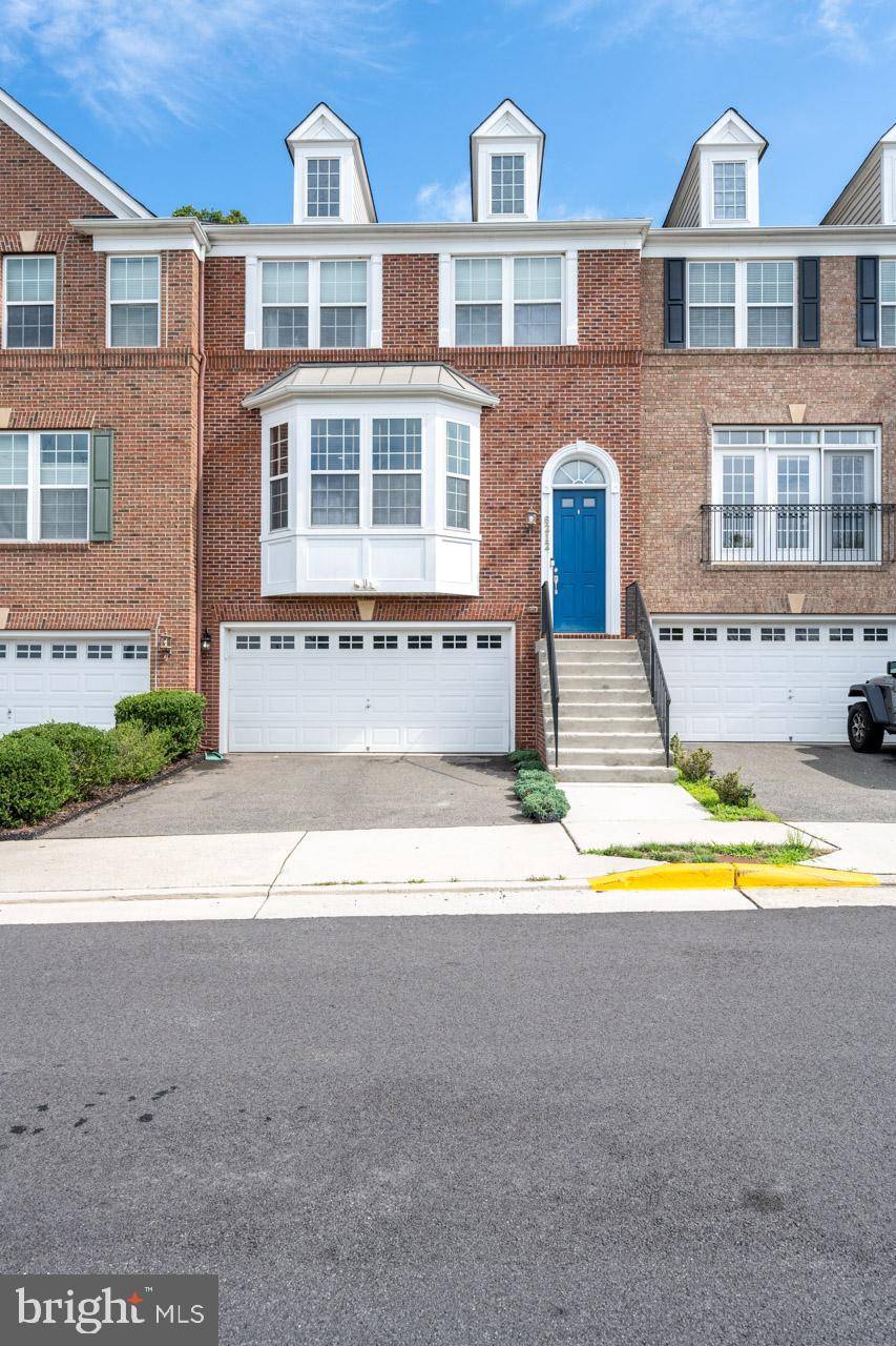 Alexandria, VA 22310,6212 ROYAL CREST LN