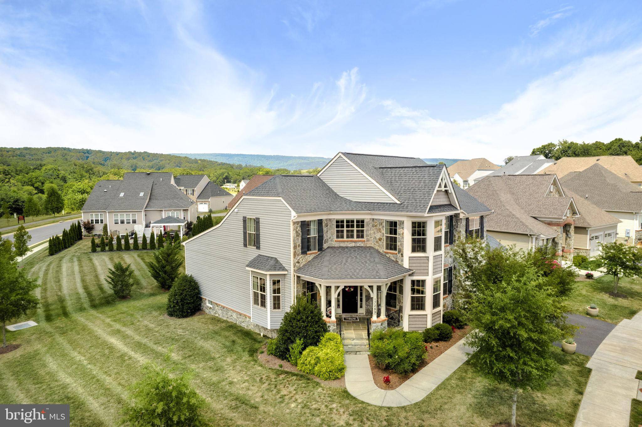 Round Hill, VA 20141,17289 CREEKSIDE GREEN PL