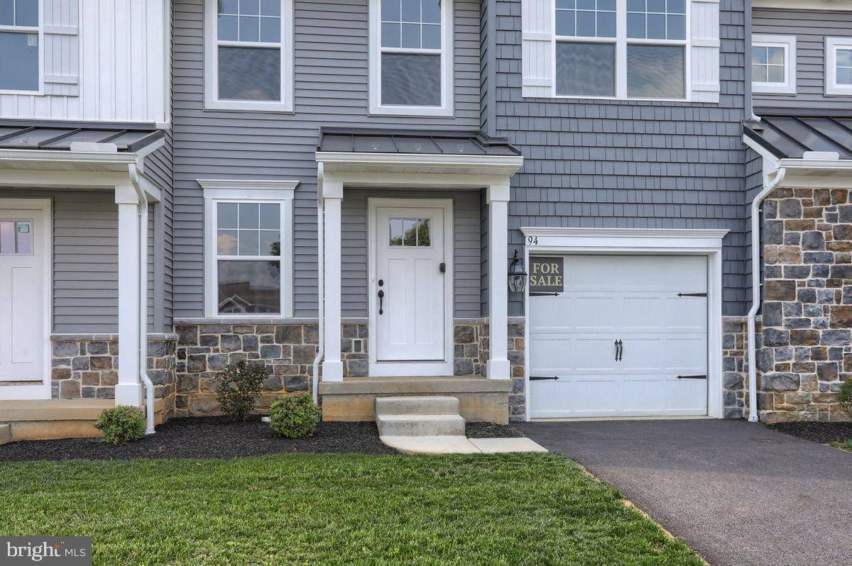 Annville, PA 17003,94 BEECH TREE COURT