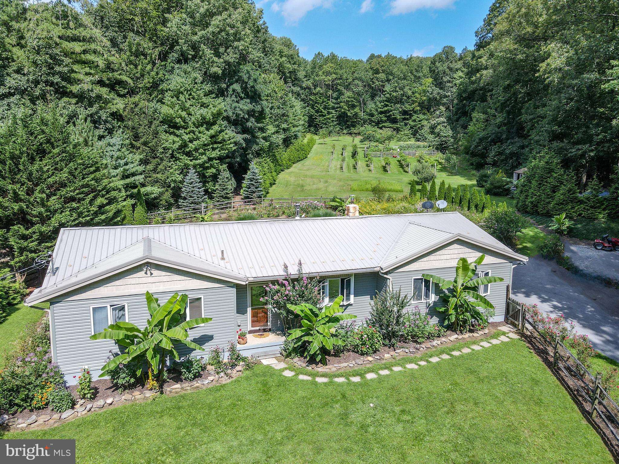 Bellefonte, PA 16823,370 ASPEN RIDGE WAY