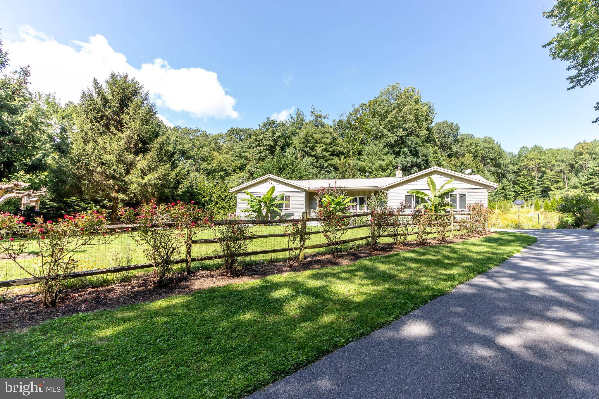 Bellefonte, PA 16823,370 ASPEN RIDGE WAY