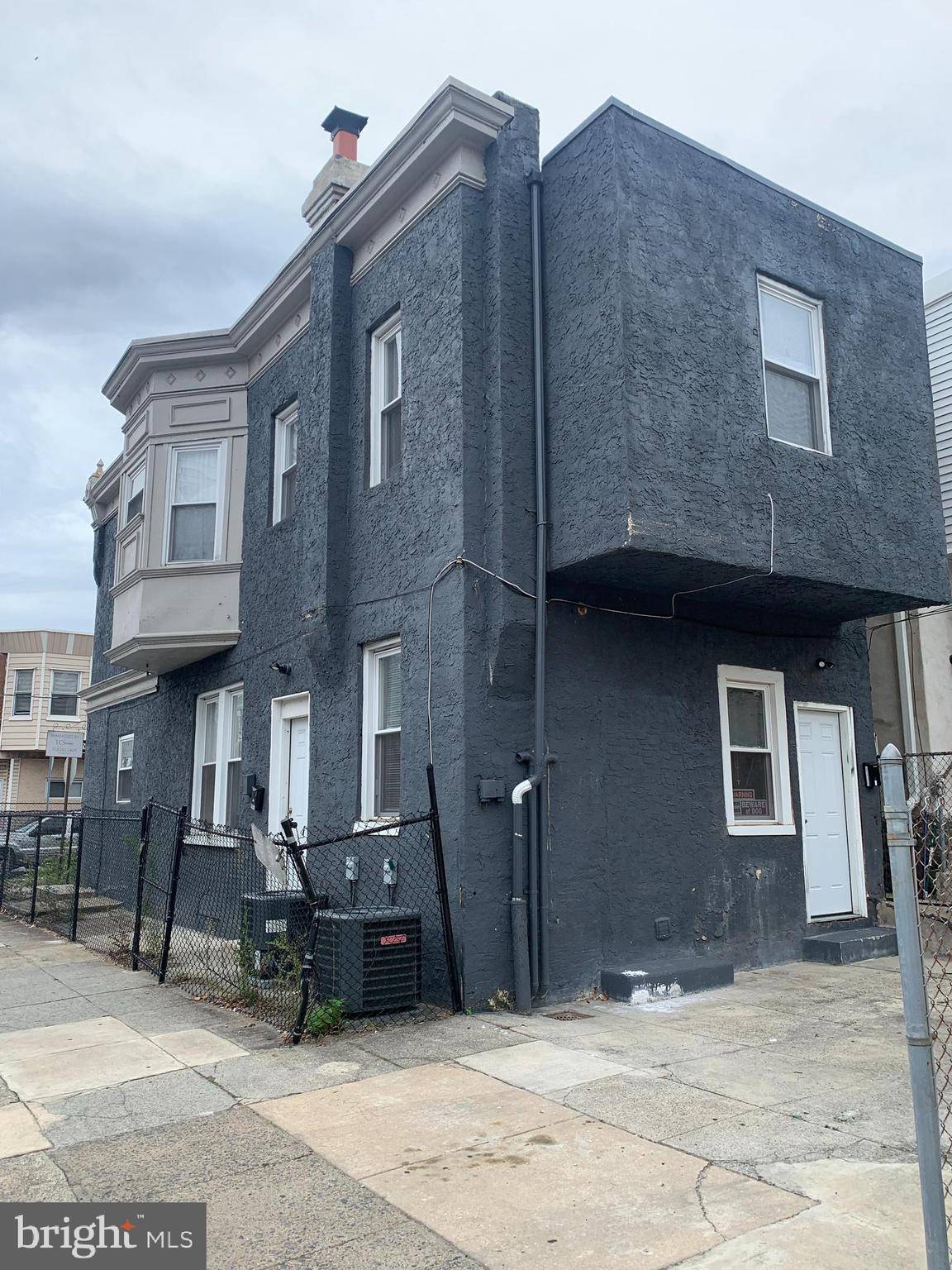 Philadelphia, PA 19143,5801 RODMAN ST