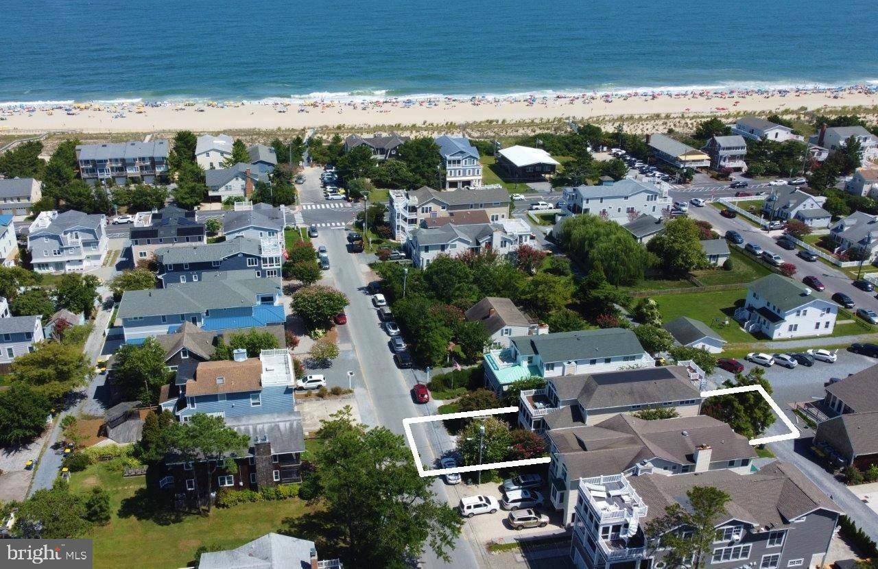 Bethany Beach, DE 19930,114 OAKWOOD ST