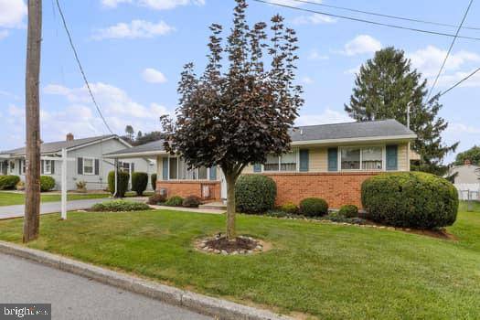 Shippensburg, PA 17257,405 MAPLE HILL AVENUE