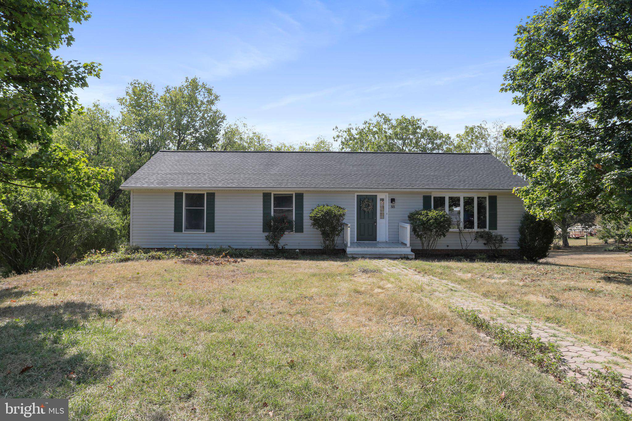 Toms Brook, VA 22660,88 CECELIA