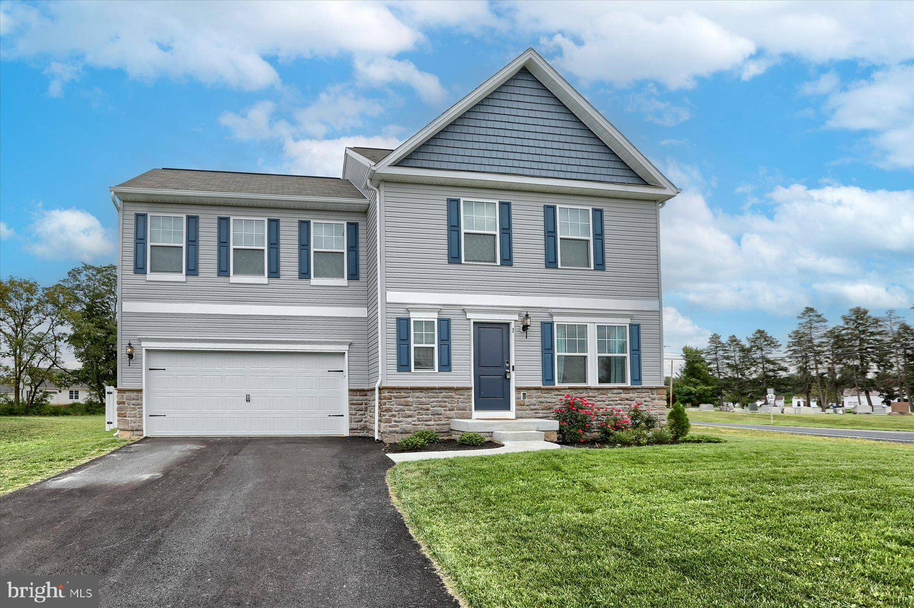 Carlisle, PA 17013,1 BENNINGTON WAY