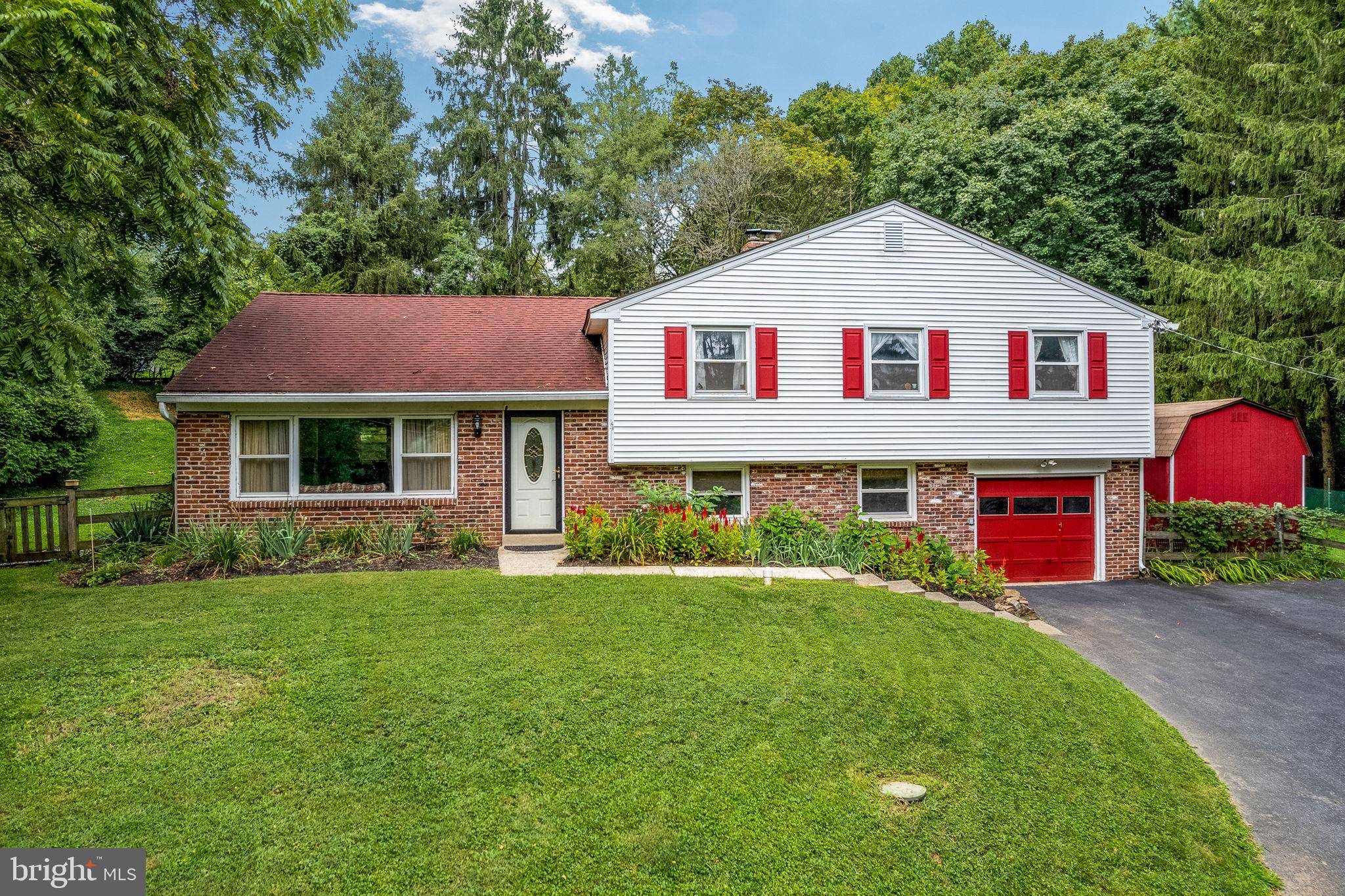 West Chester, PA 19382,407 LESLIE LN