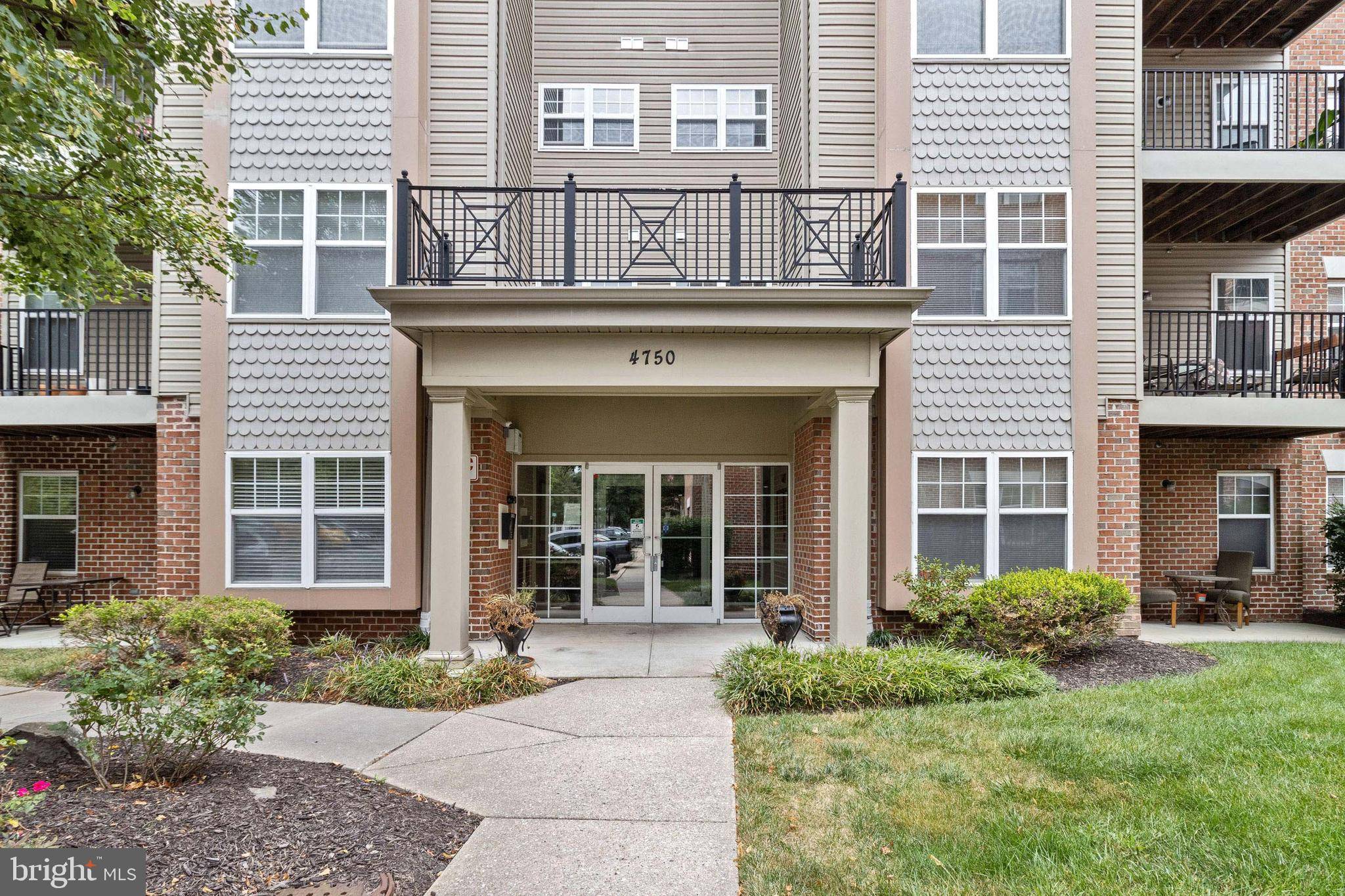 Owings Mills, MD 21117,4750 COYLE RD #202