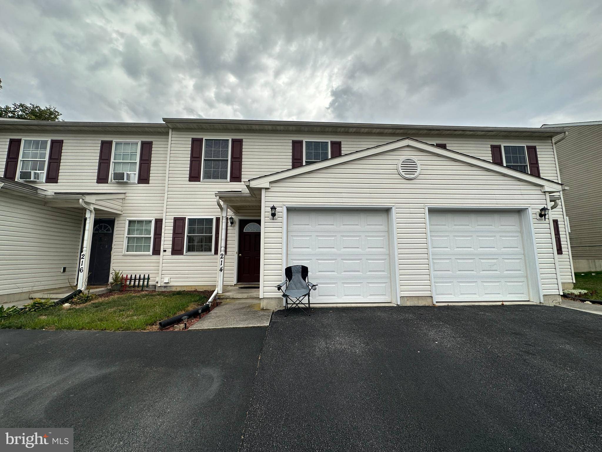 Marietta, PA 17547,214 RED CEDAR LN