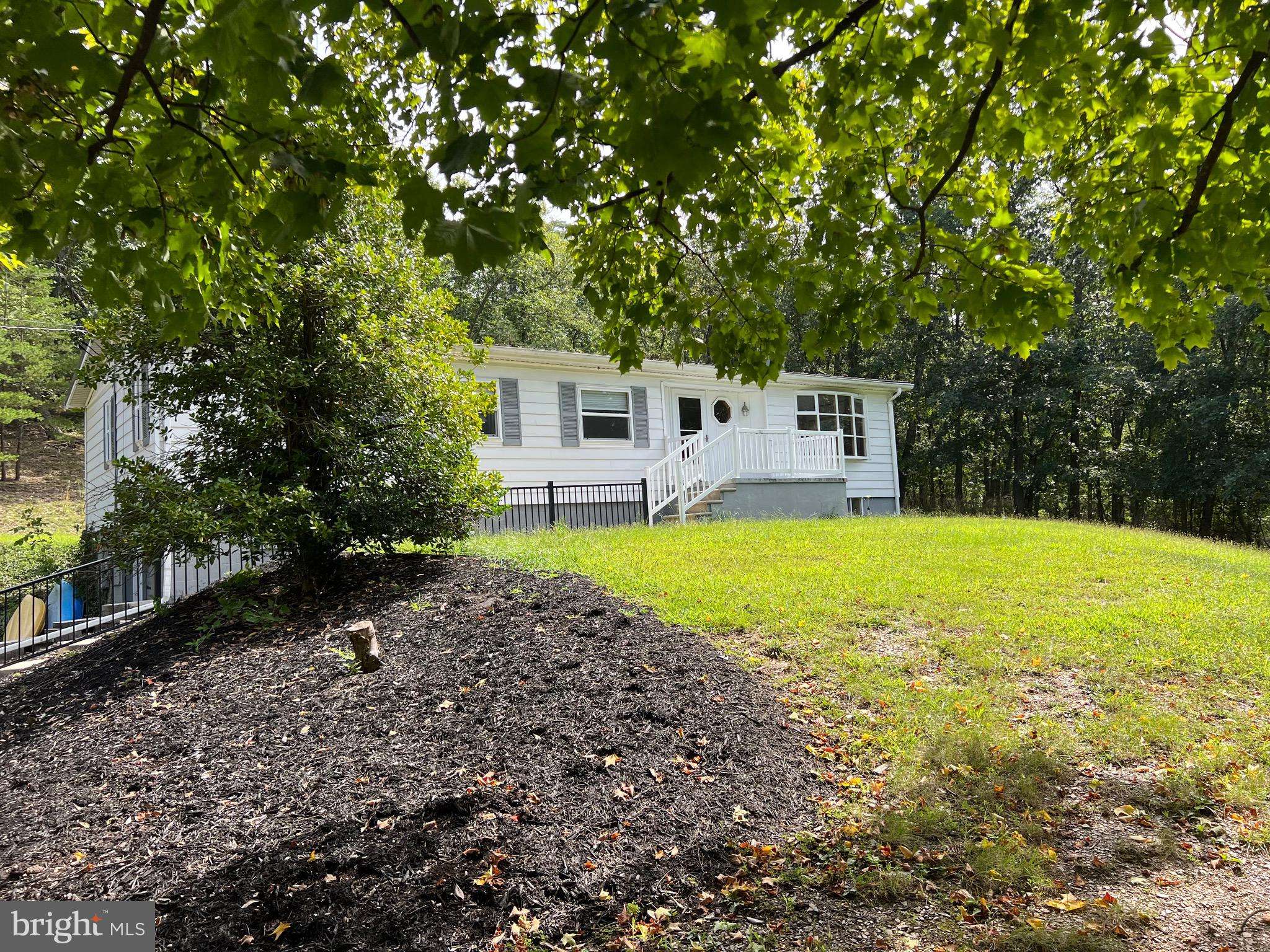 Fort Ashby, WV 26719,55 SANDY LN