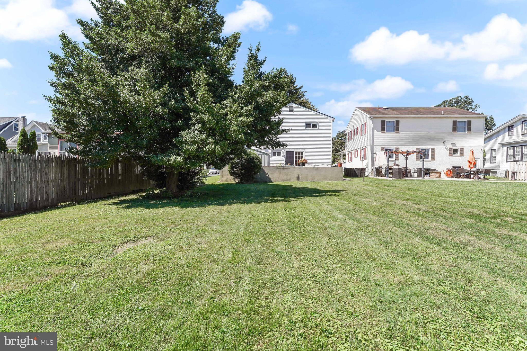 Broomall, PA 19008,83 5TH AVE