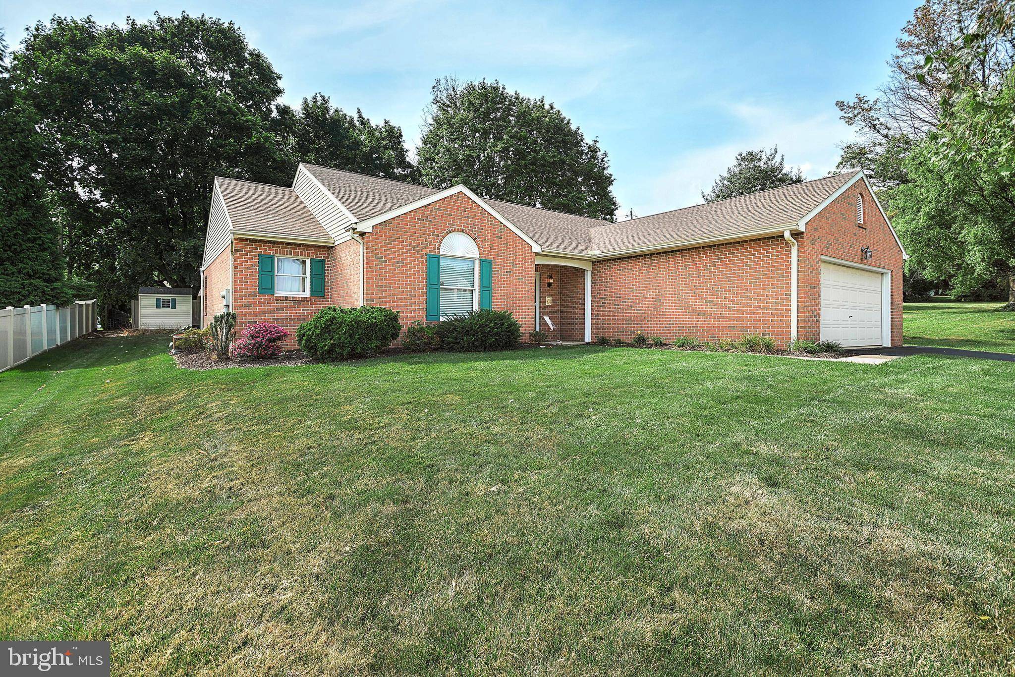 York, PA 17402,109 MEADOW HILL DR