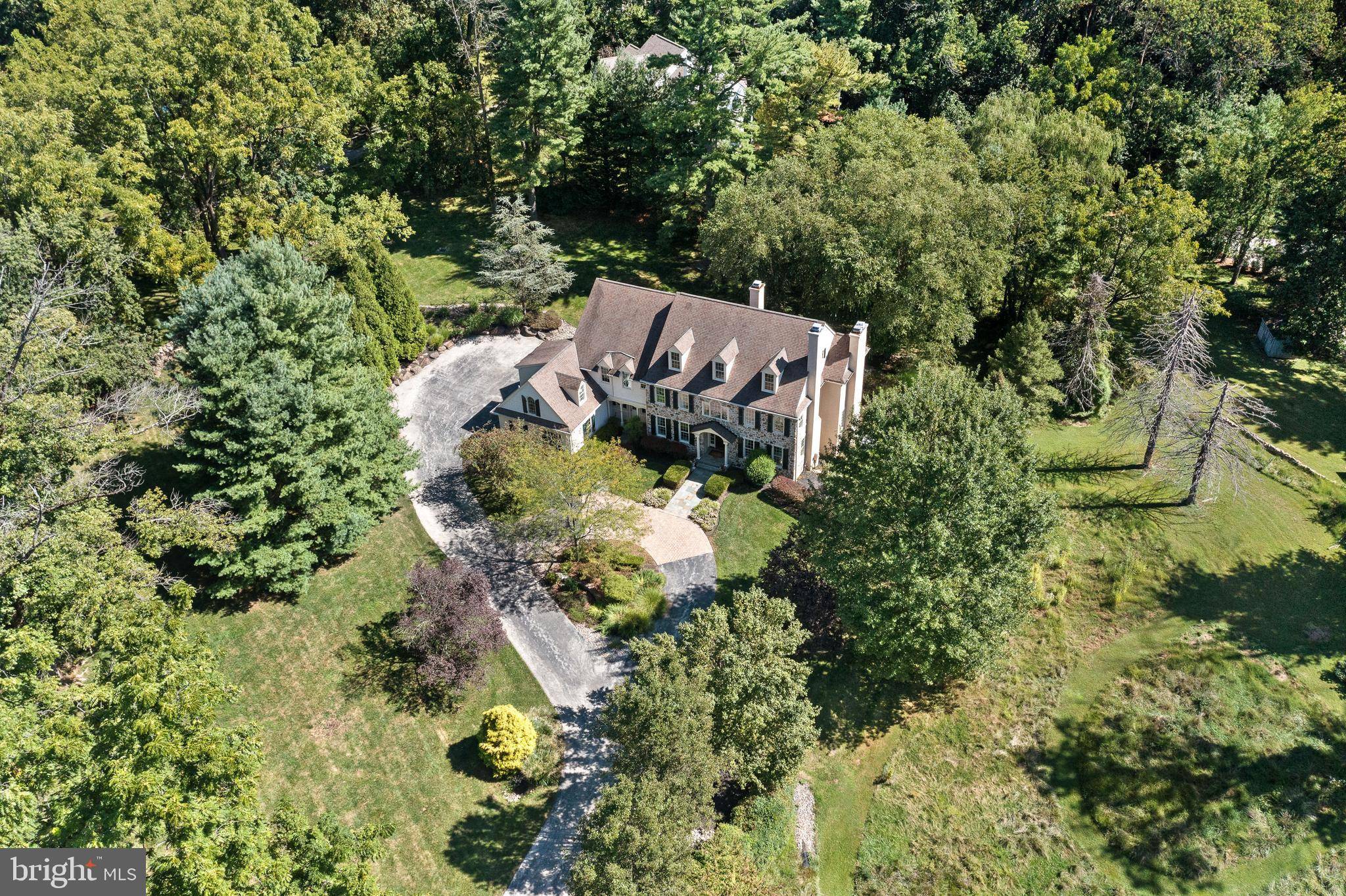 Newtown Square, PA 19073,305 EARLES LN