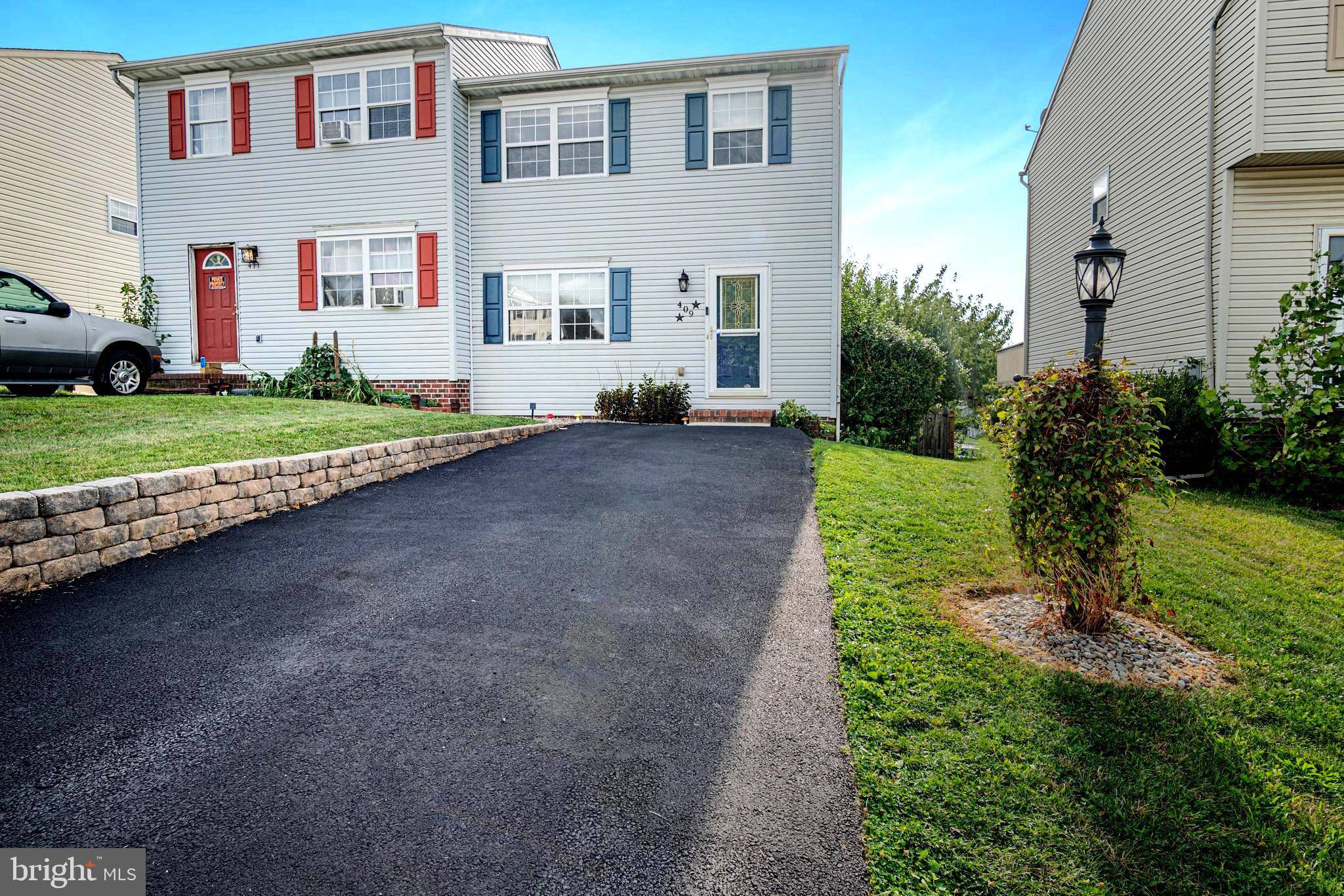 Hanover, PA 17331,409 DEBBIE CT