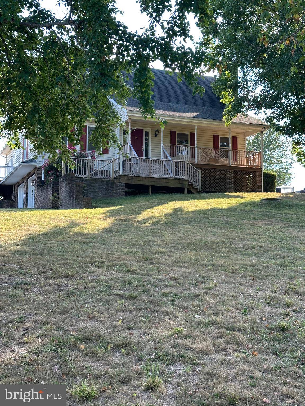 Front Royal, VA 22630,3840 RIVERMONT DR