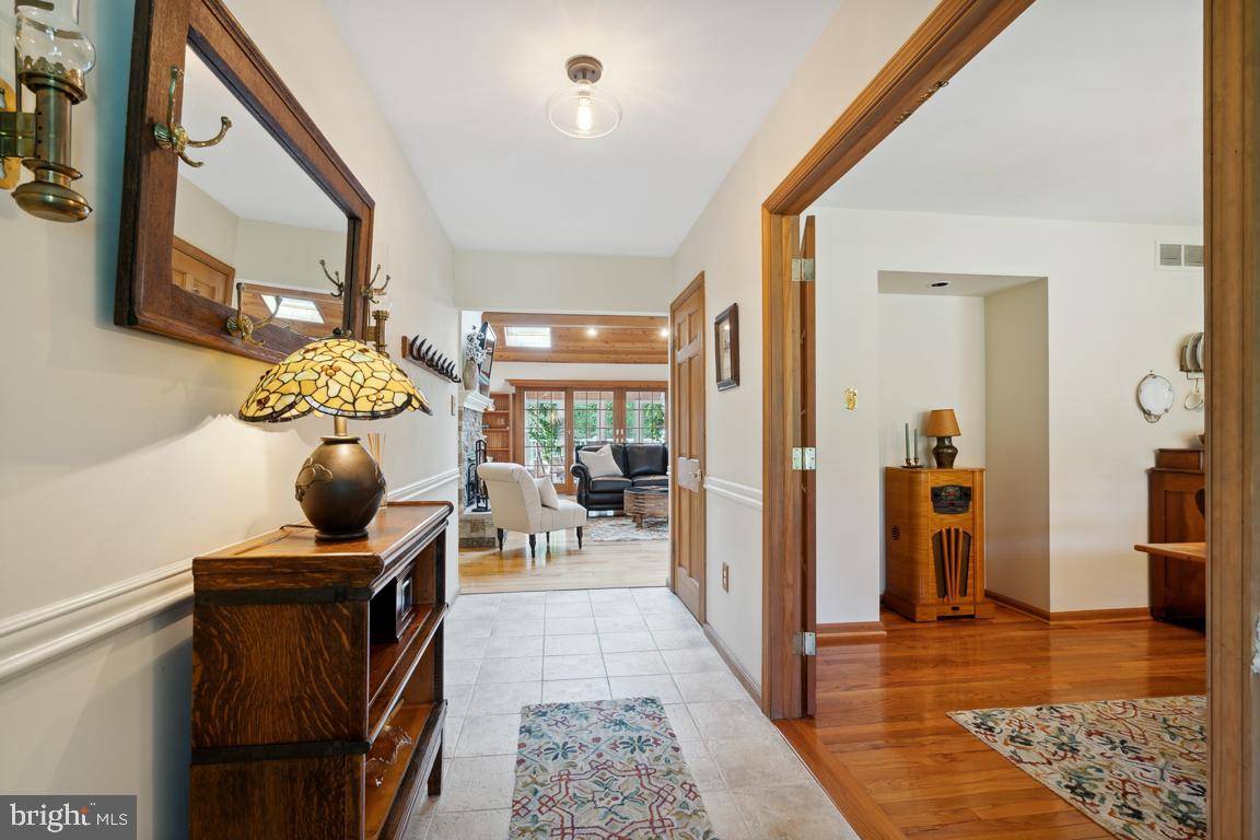 Sewell, NJ 08080,14 HART LN
