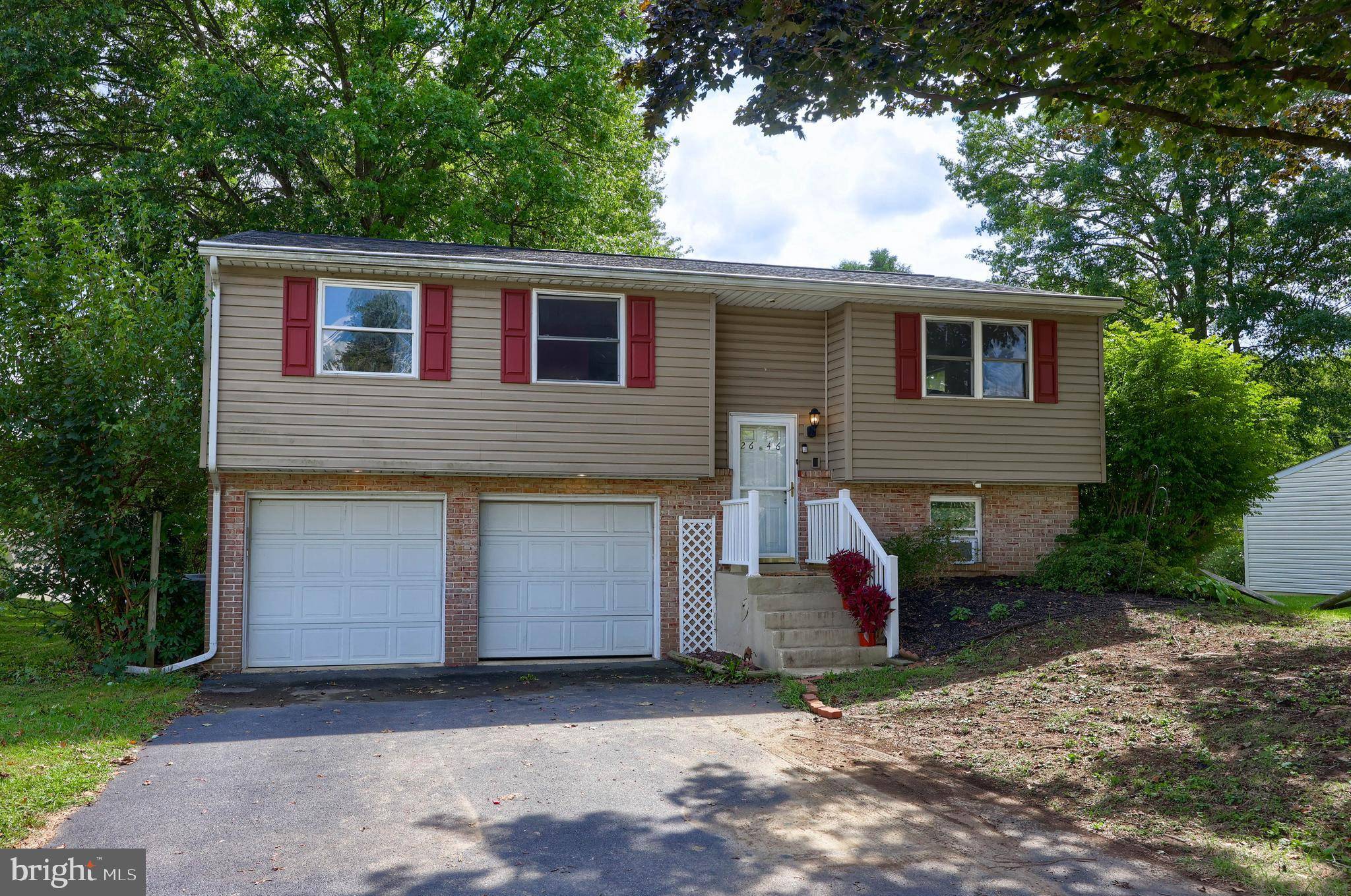 Lancaster, PA 17603,2646 VALLEY DR