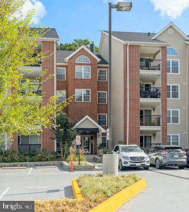 Alexandria, VA 22302,3309 WYNDHAM CIRCLE #1171