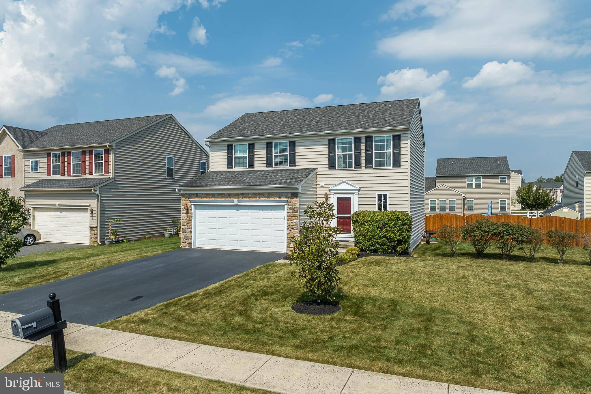 Gilbertsville, PA 19525,102 DOVE DR