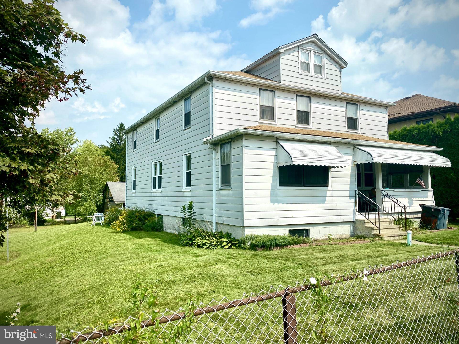 Mcadoo, PA 18237,605 E BLAINE ST