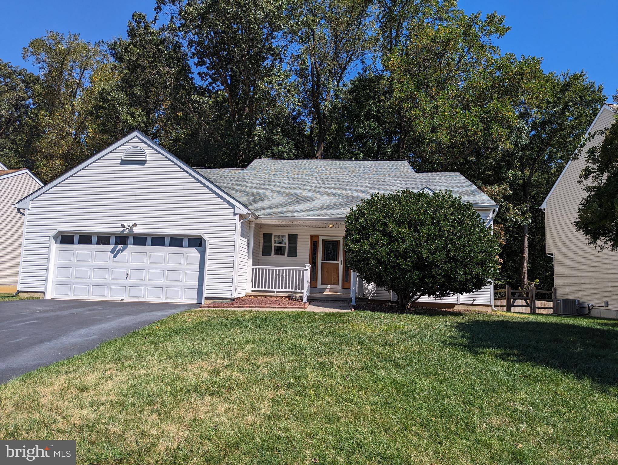 Newark, DE 19702,257 E FLAGSTONE DR