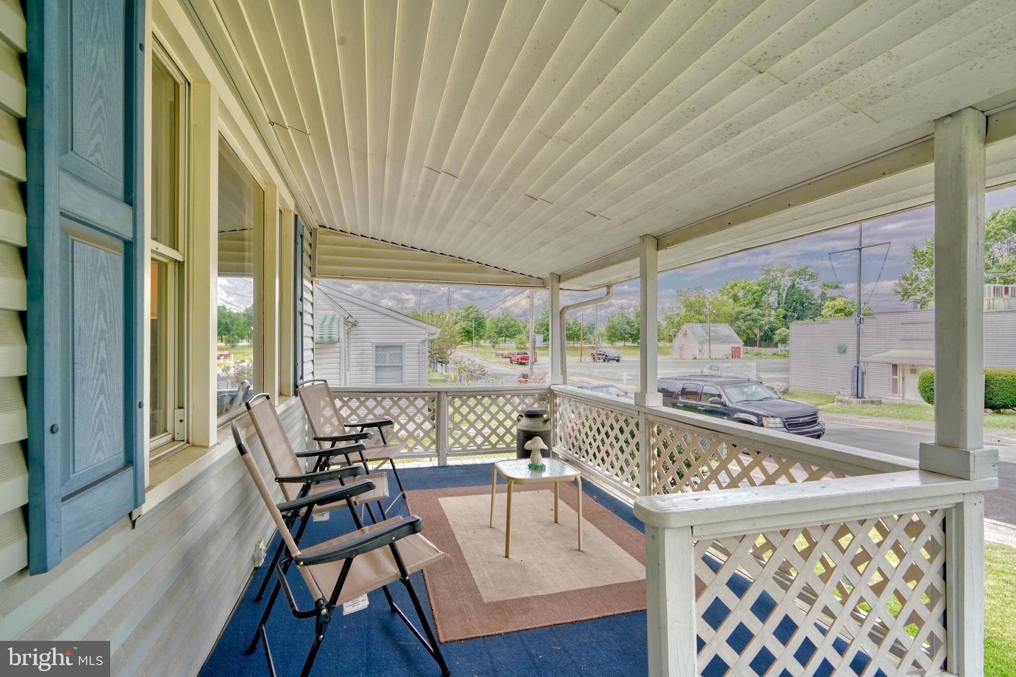 Dundalk, MD 21222,6717 PINE AVE